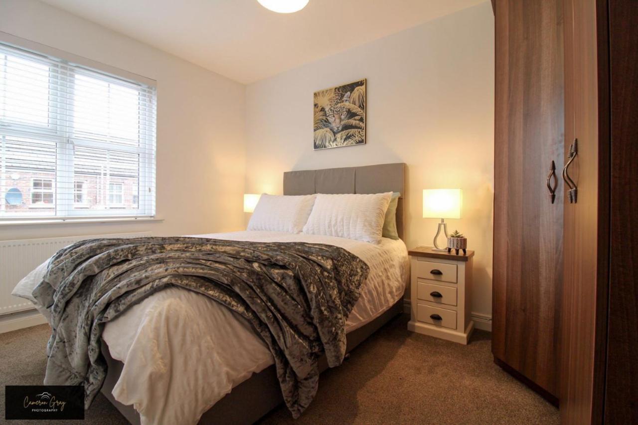 Nice 2 Bed House, Office, Wi-Fi, Free Parking Belfast Dış mekan fotoğraf