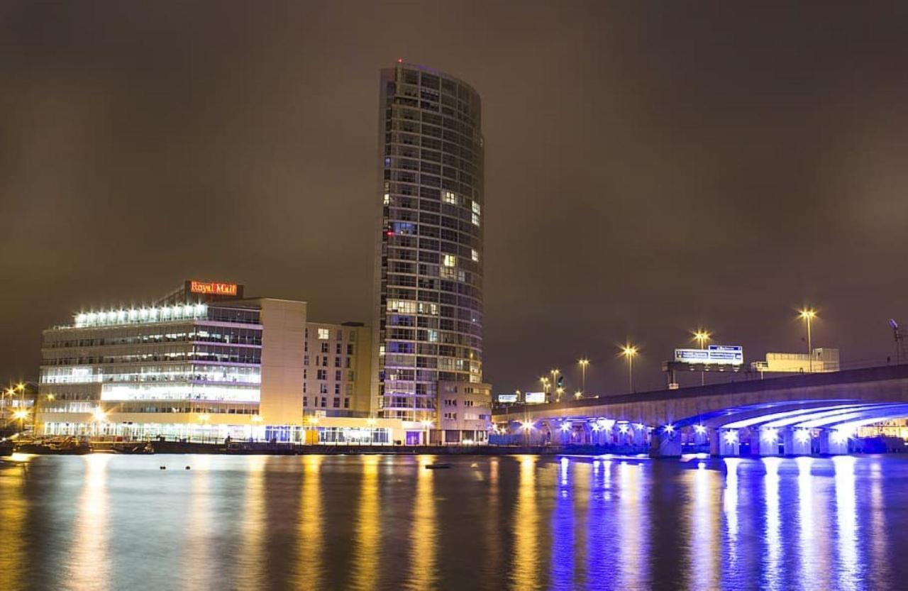 Nice 2 Bed House, Office, Wi-Fi, Free Parking Belfast Dış mekan fotoğraf